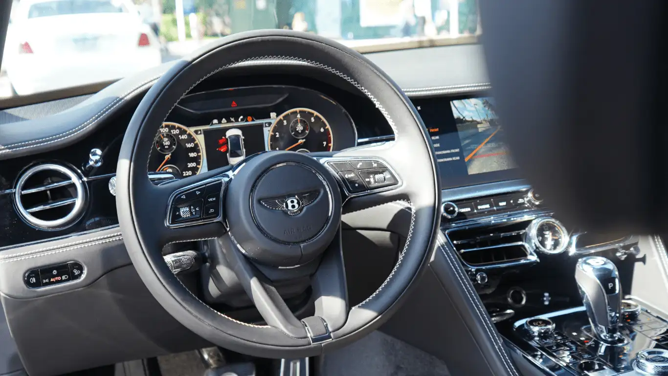BENTLEY FLYING SPUR - Dashboard