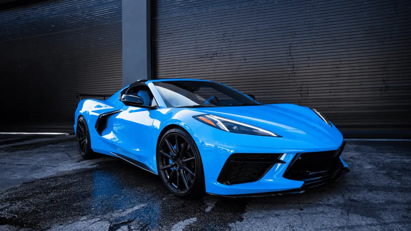 CORVETTE C8 2023 BLUE - Front View