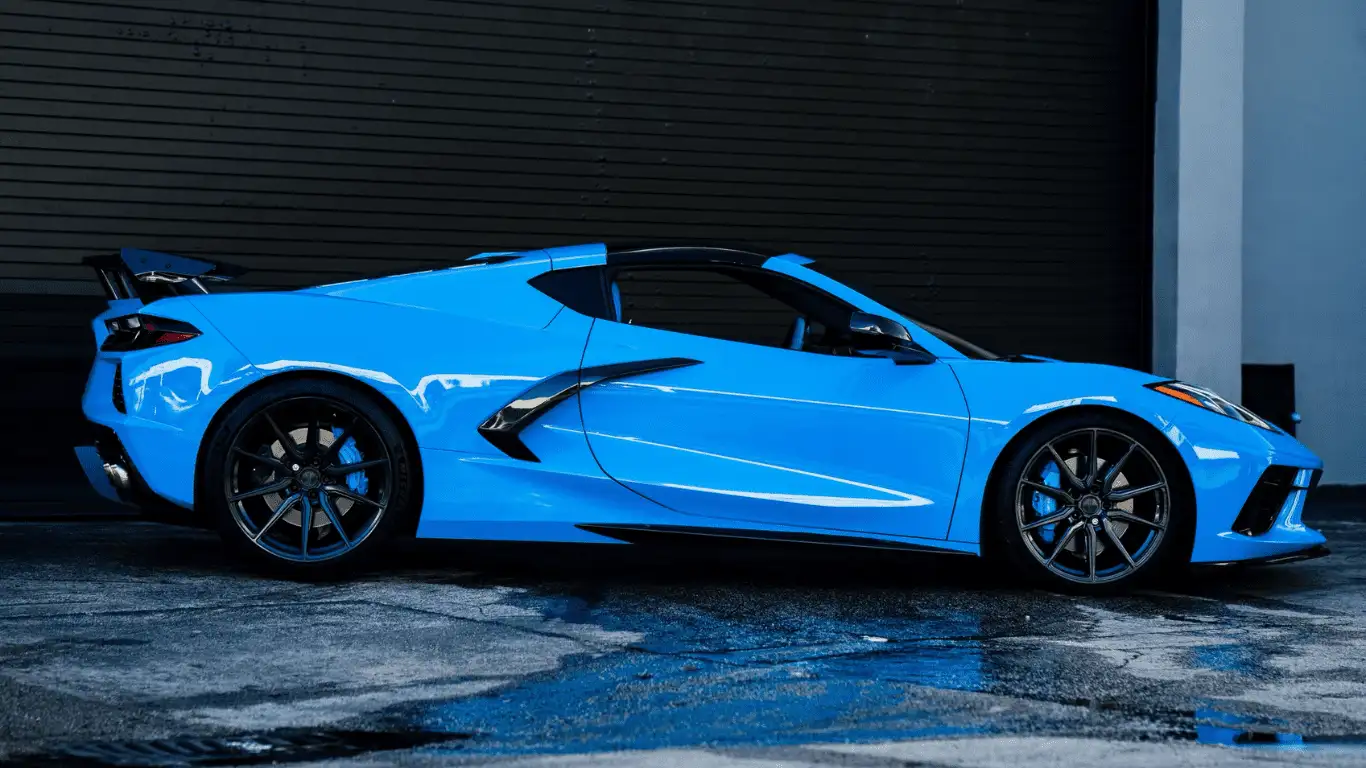 CORVETTE C8 2023 BLUE - Interior