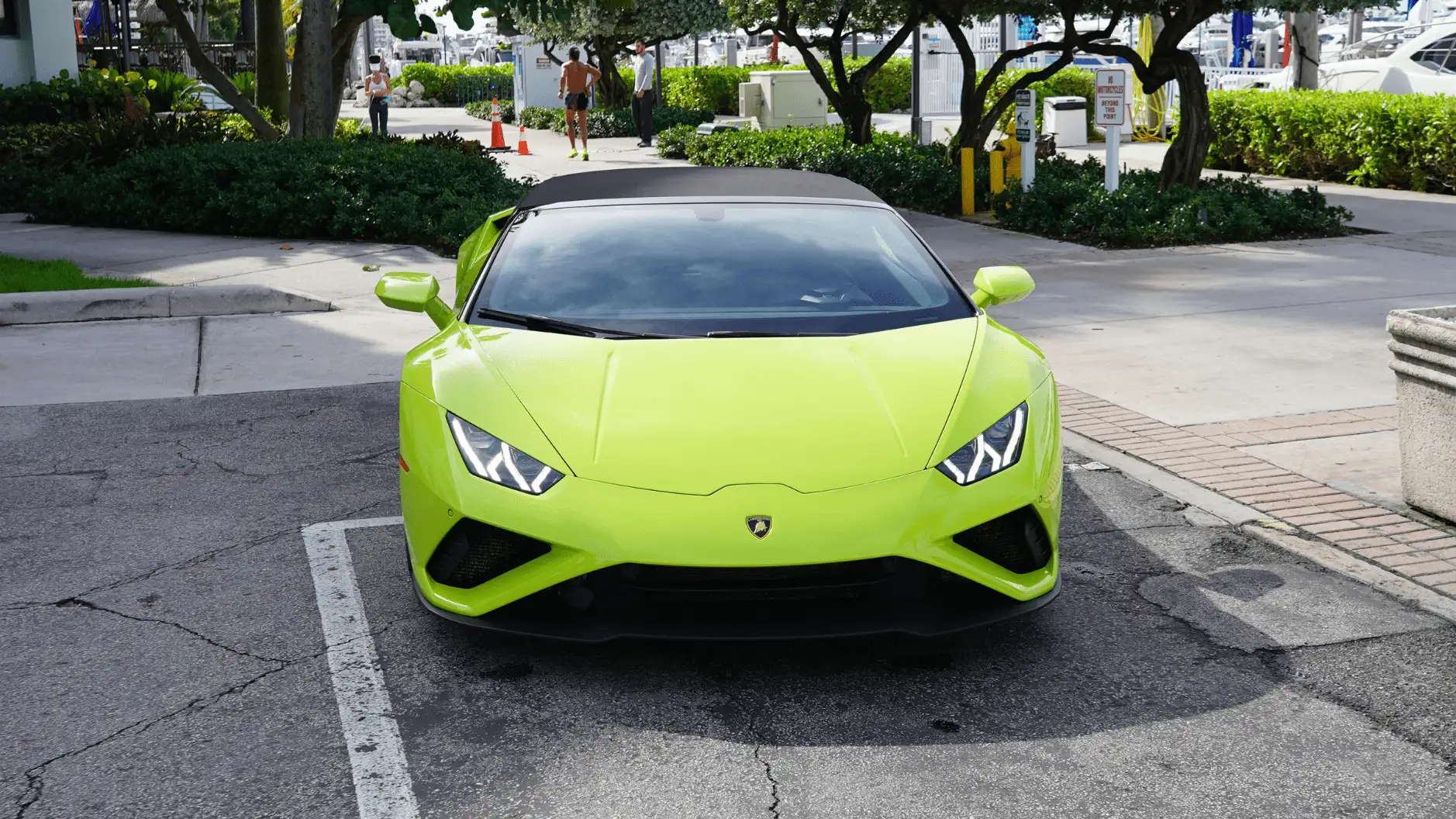 LAMBORGHINI HURACAN EVO GREEN - Photo 6