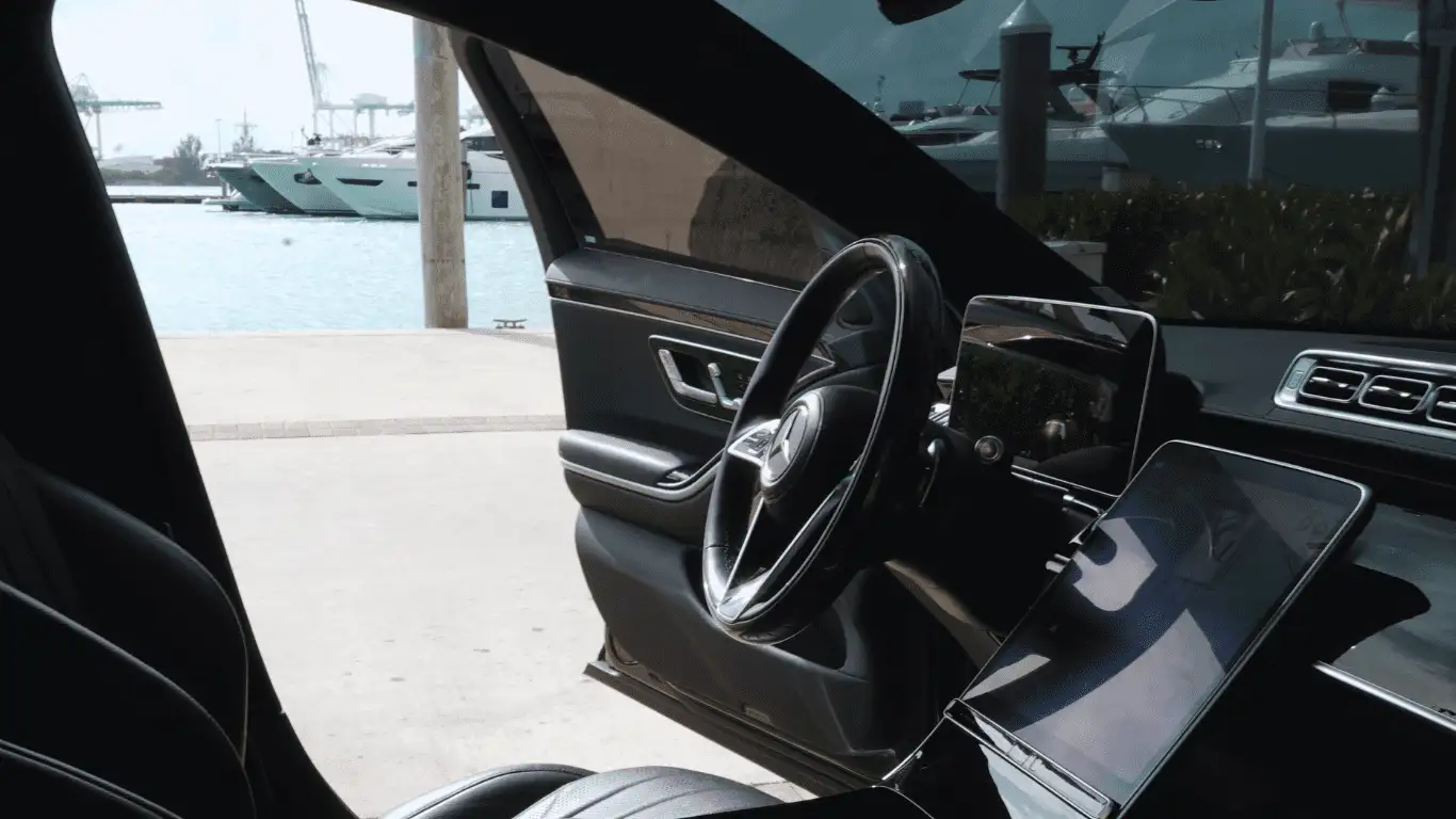 MERCEDES BENZ S580 - Interior