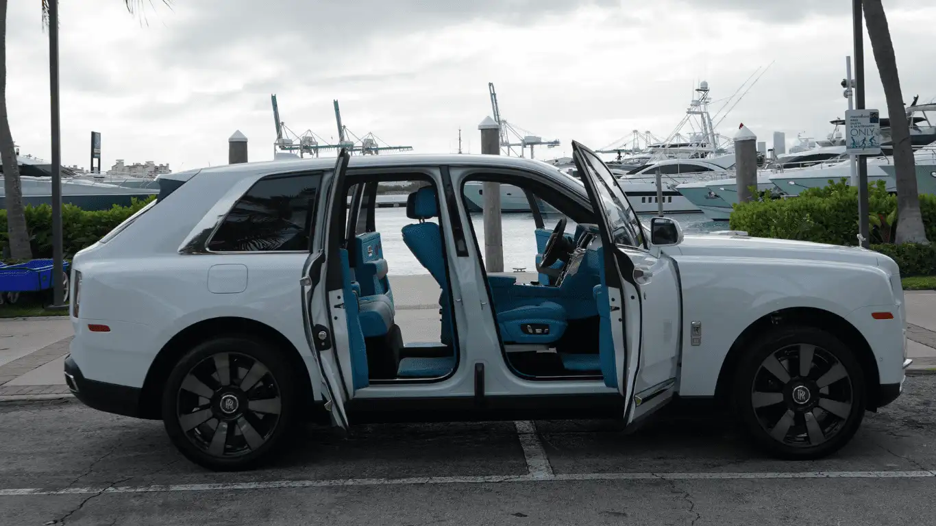 ROLLS ROYCE CULLINAN WHITE - Photo 6